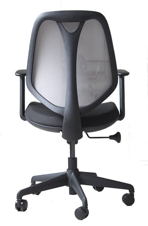 Voria Chair