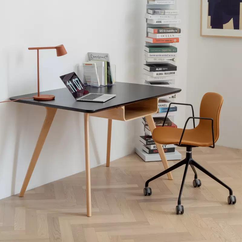Hebe Chair